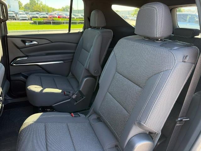 2027 Chevrolet Traverse LT w/2LT