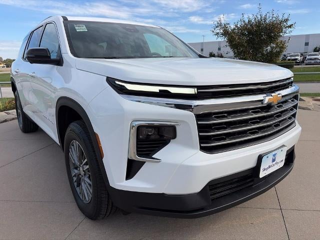 2027 Chevrolet Traverse LT w/2LT