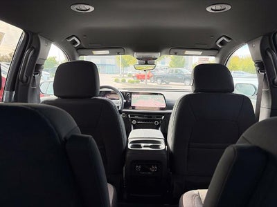 2027 Chevrolet Traverse LT w/2LT