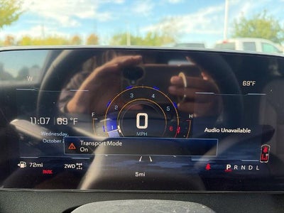 2027 Chevrolet Traverse LT w/2LT