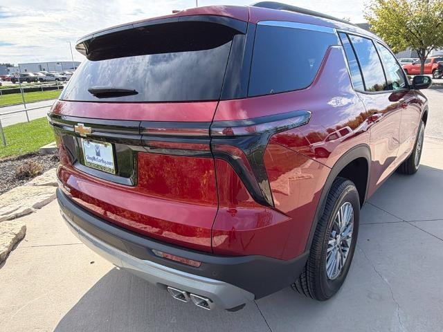 2027 Chevrolet Traverse LT w/2LT
