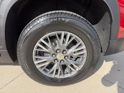 2027 Chevrolet Traverse LT w/2LT