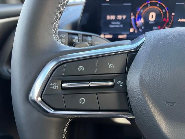 2027 Chevrolet Traverse LT w/2LT