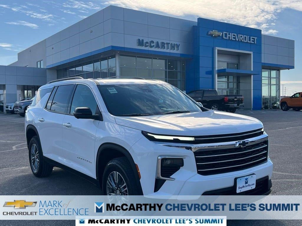 2025 Chevrolet Traverse LT w/2LT