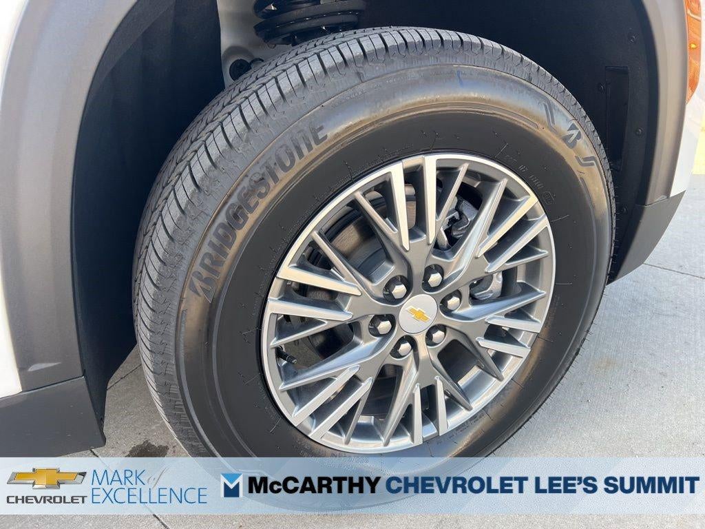 2025 Chevrolet Traverse LT w/2LT