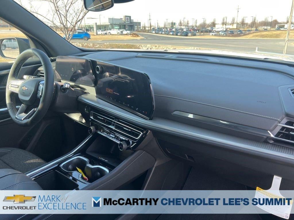 2025 Chevrolet Traverse LT w/2LT