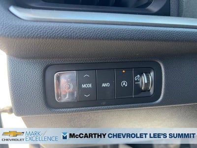 2025 Chevrolet Traverse LT w/2LT