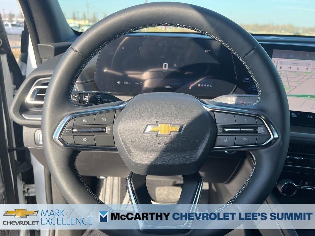 2025 Chevrolet Traverse LT w/2LT