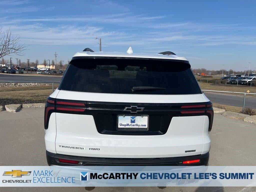 2025 Chevrolet Traverse LT w/2LT