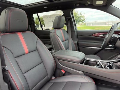 2027 Chevrolet Traverse RS w/2RS