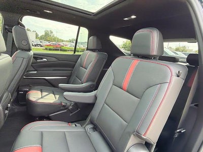 2027 Chevrolet Traverse RS w/2RS