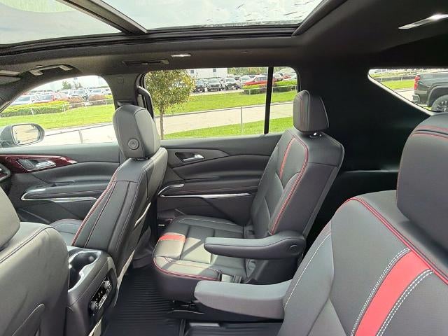 2027 Chevrolet Traverse RS w/2RS