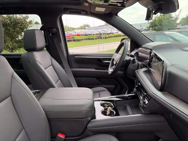 2027 Chevrolet Suburban 4WD Z71