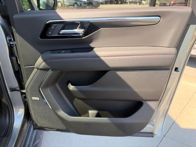2026 Chevrolet Suburban 4WD RST
