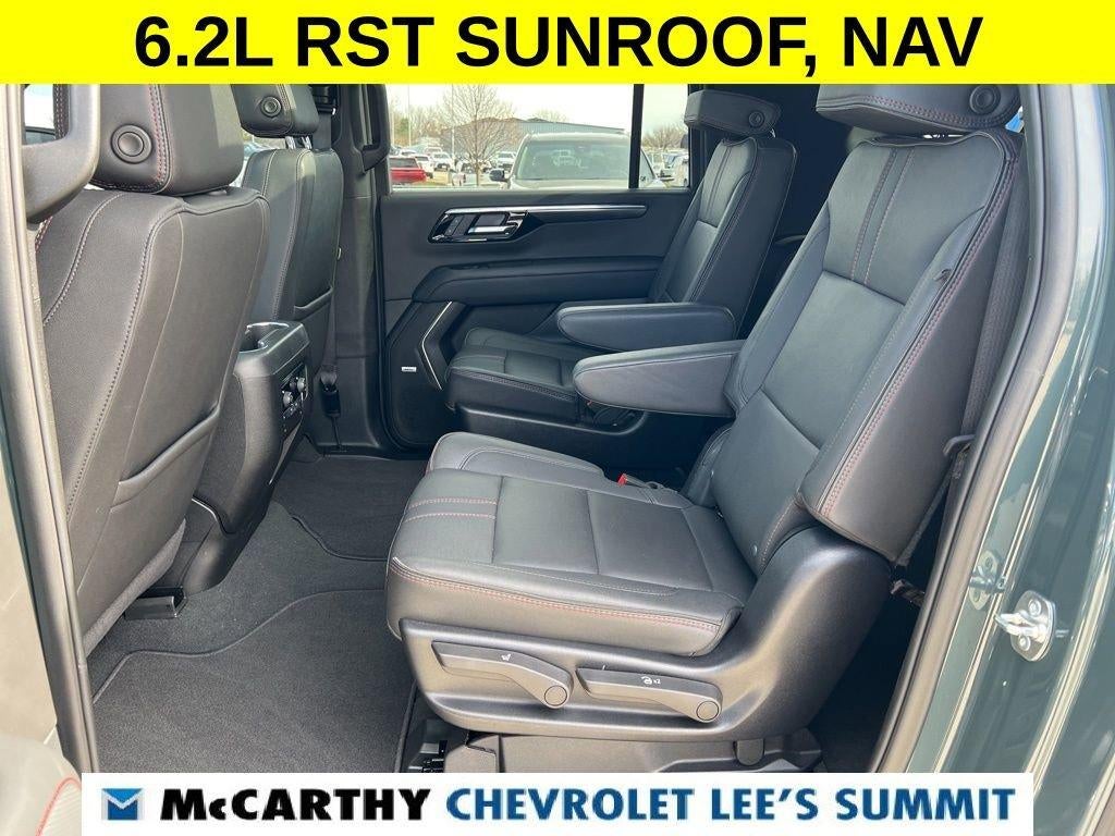 2025 Chevrolet Suburban RST