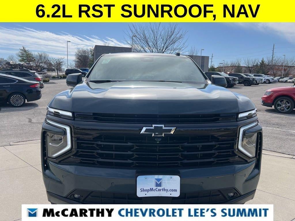 2025 Chevrolet Suburban RST