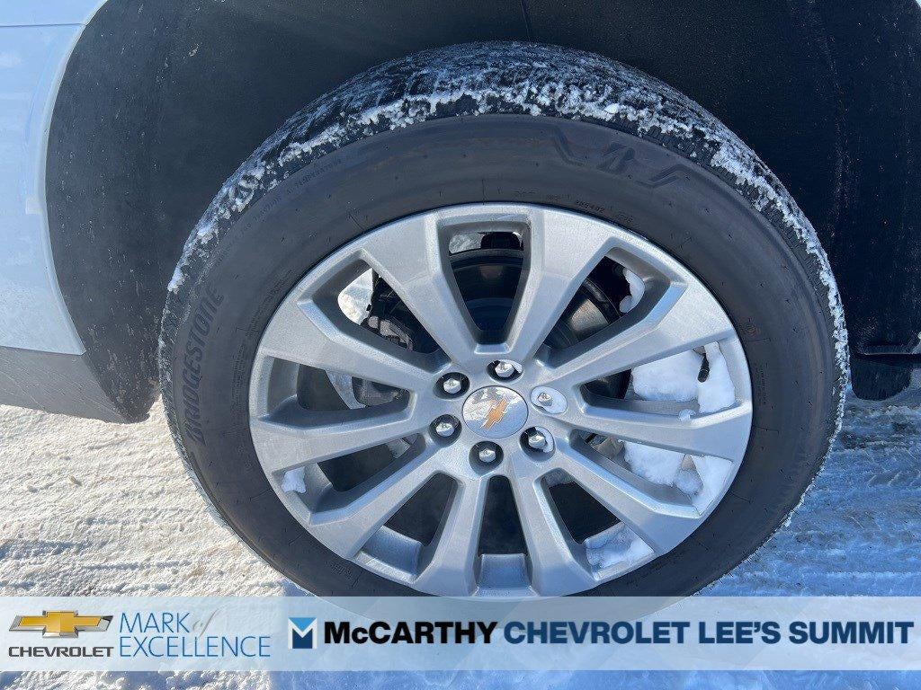 2026 Chevrolet Suburban 4WD Premier