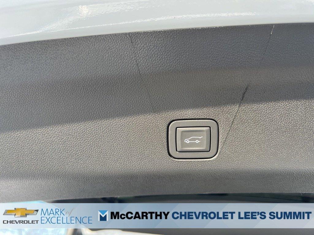 2026 Chevrolet Suburban 4WD Premier