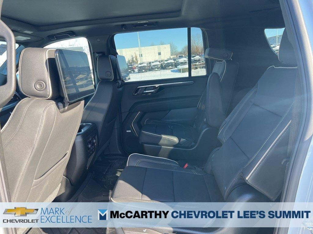 2026 Chevrolet Suburban 4WD Premier