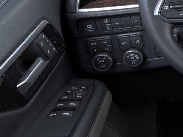 2026 Chevrolet Suburban 4WD Premier