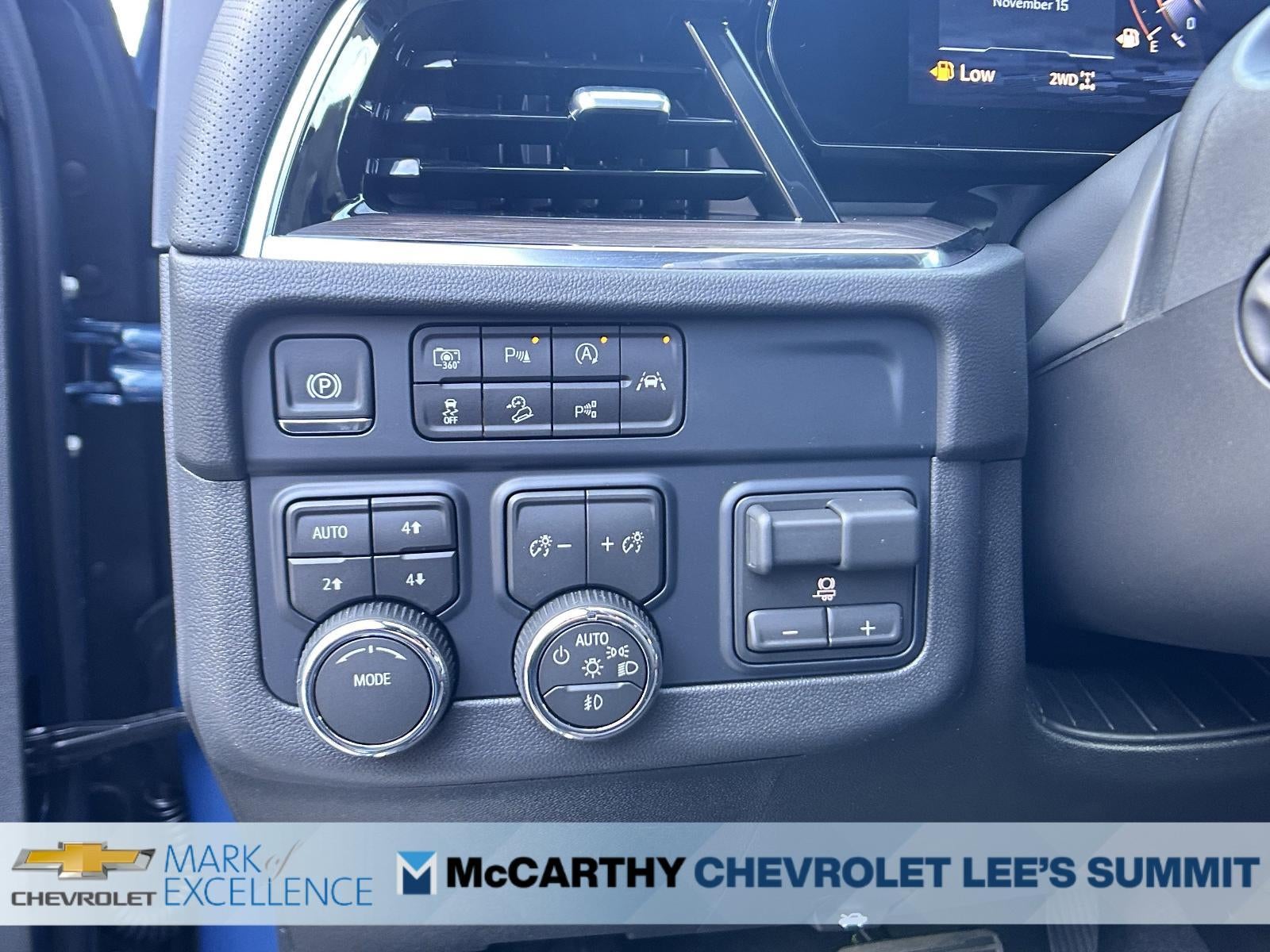 2026 Chevrolet Suburban 4WD Premier