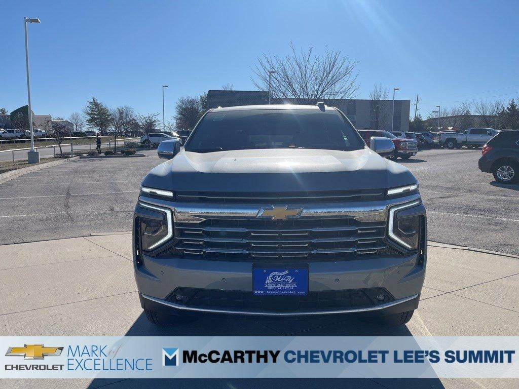 2025 Chevrolet Suburban 4WD Premier