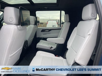 2025 Chevrolet Suburban 4WD Premier