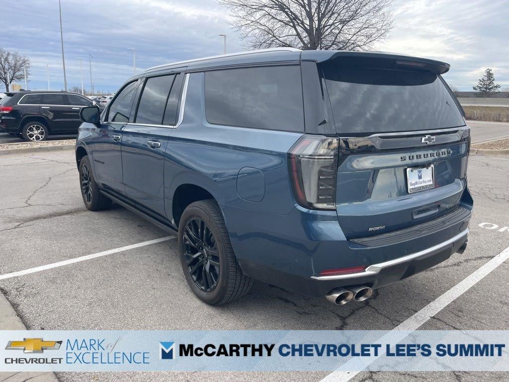 2025 Chevrolet Suburban 4WD Premier