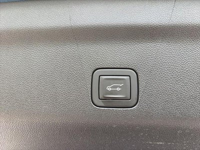 2025 Chevrolet Suburban 4WD Premier