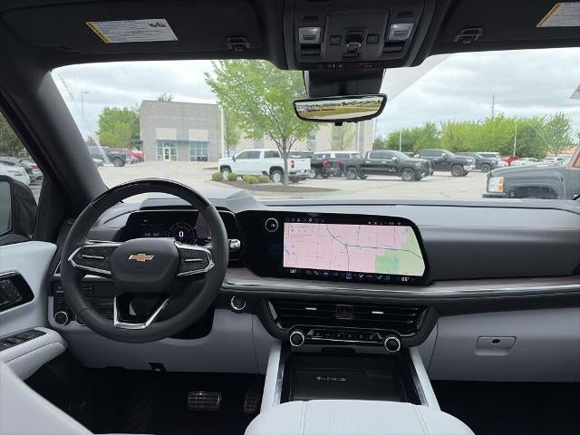 2025 Chevrolet Suburban 4WD Premier