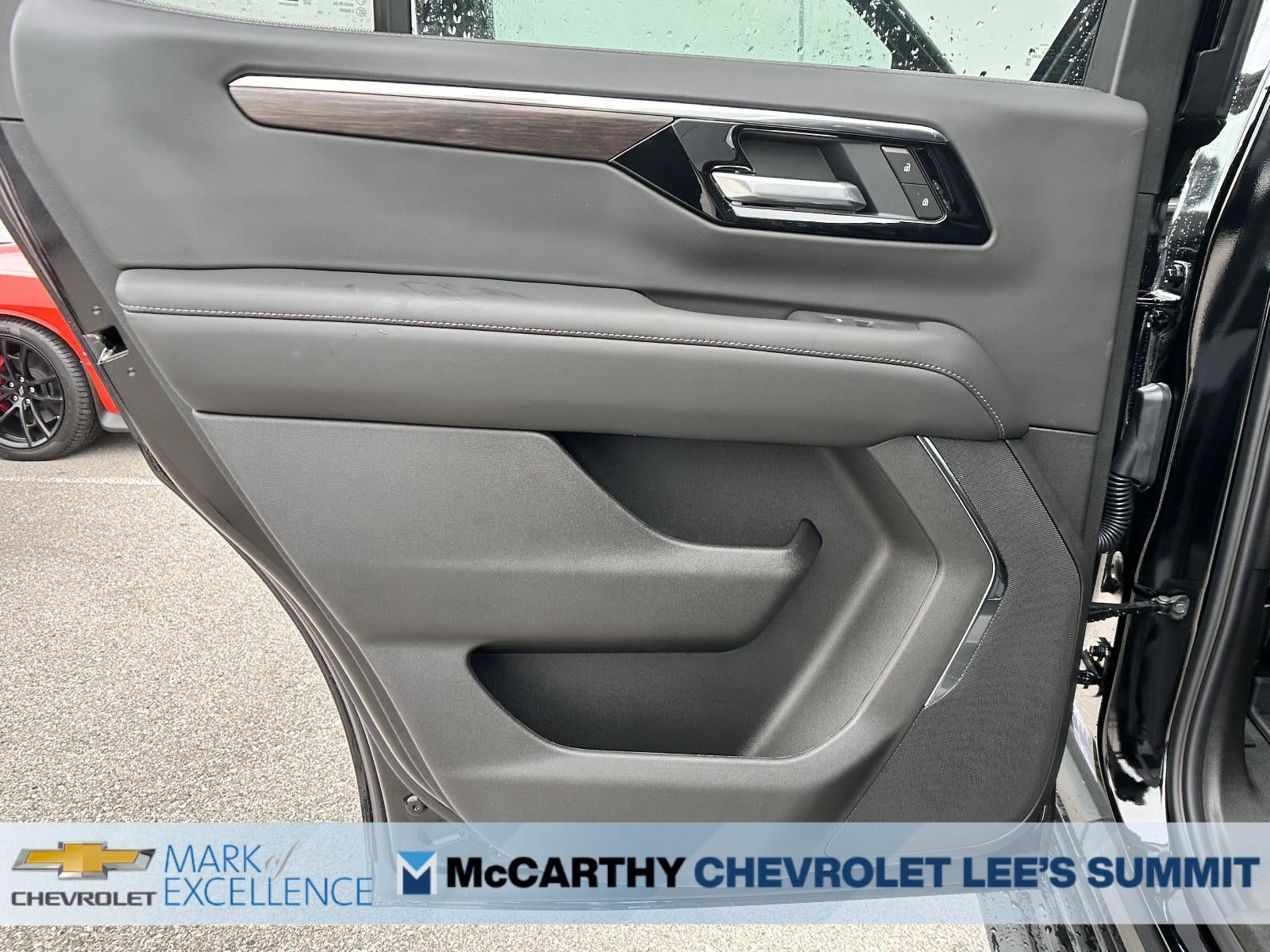 2025 Chevrolet Tahoe 4WD LS