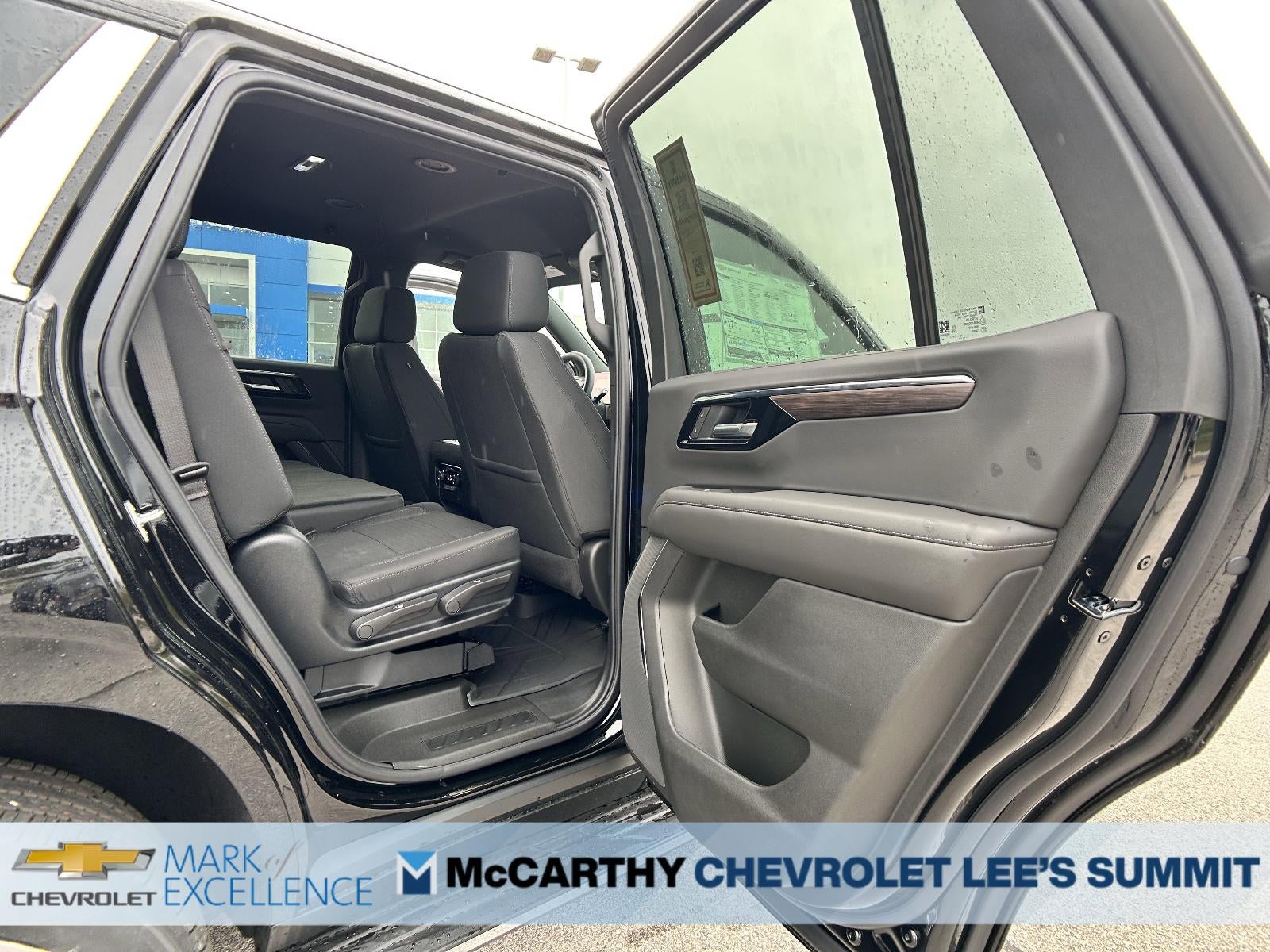 2025 Chevrolet Tahoe 4WD LS