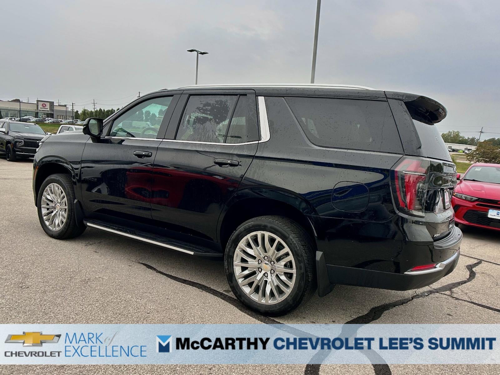 2025 Chevrolet Tahoe 4WD LS