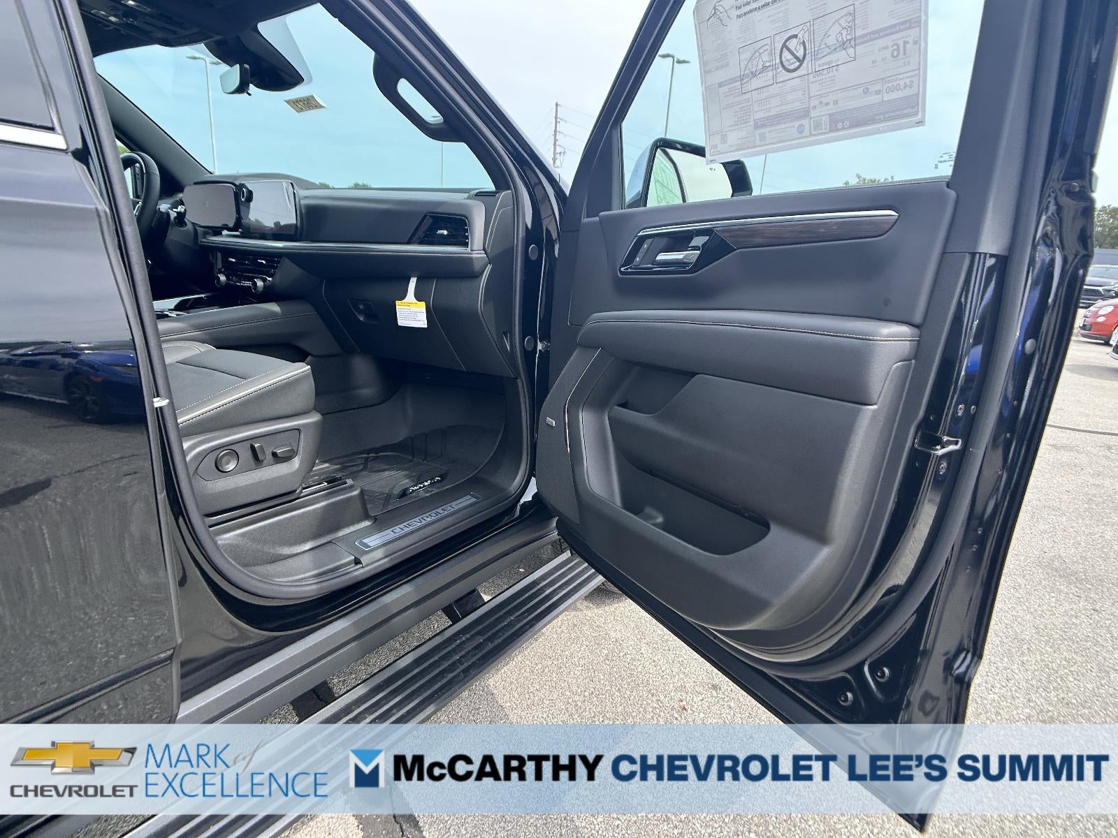 2025 Chevrolet Tahoe 4WD Premier