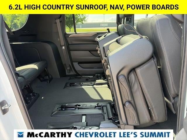 2023 Chevrolet Suburban High Country