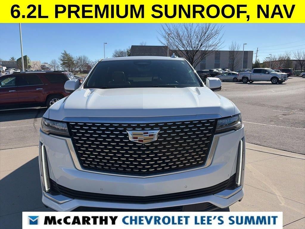 2022 Cadillac Escalade ESV Premium Luxury