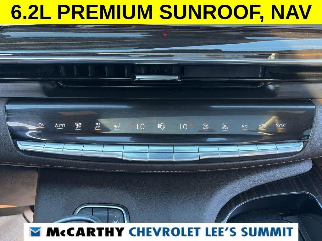 2022 Cadillac Escalade ESV Premium Luxury