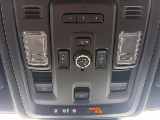 2023 Cadillac Escalade ESV 4WD Premium Luxury