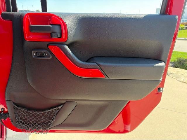 2011 Jeep Wrangler Unlimited Sahara