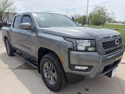 2025 Nissan Frontier SV