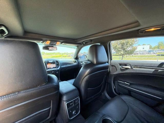 2014 Chrysler 300 300C
