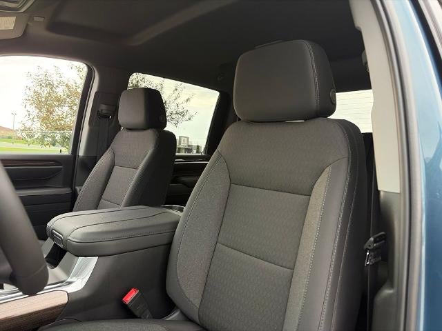 2026 Chevrolet Silverado 2500 HD Crew Cab Standard Box 4-Wheel Drive LT