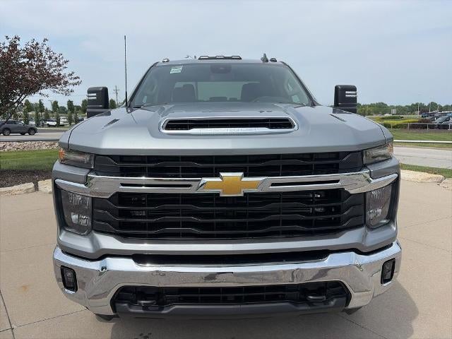 2026 Chevrolet Silverado 2500 HD Crew Cab Standard Box 4-Wheel Drive LT