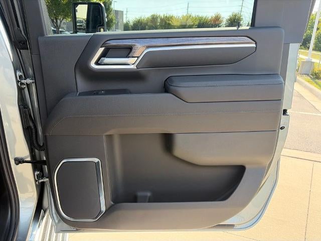 2026 Chevrolet Silverado 2500 HD Crew Cab Standard Box 4-Wheel Drive LTZ