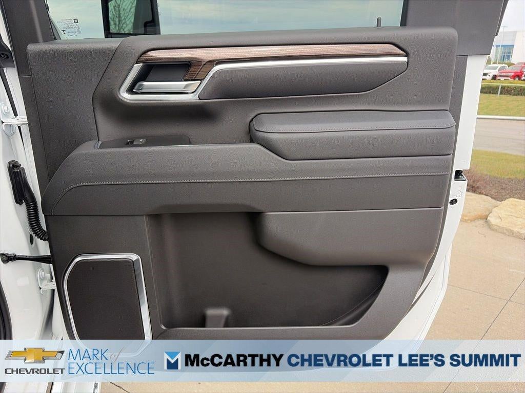 2026 Chevrolet Silverado 3500 HD Crew Cab Standard Box 4-Wheel Drive LT