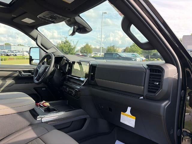 2026 Chevrolet Silverado 2500 HD Crew Cab Standard Box 4-Wheel Drive ZR2
