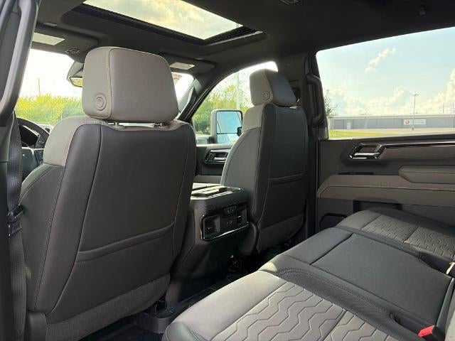 2026 Chevrolet Silverado 2500 HD Crew Cab Standard Box 4-Wheel Drive ZR2