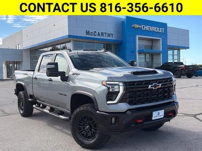 2026 Chevrolet Silverado 2500 HD Crew Cab Standard Box 4-Wheel Drive ZR2