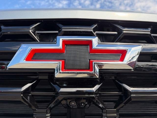 2026 Chevrolet Silverado 2500 HD Crew Cab Standard Box 4-Wheel Drive ZR2