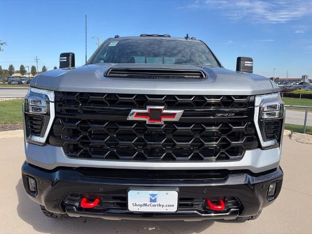 2026 Chevrolet Silverado 2500 HD Crew Cab Standard Box 4-Wheel Drive ZR2